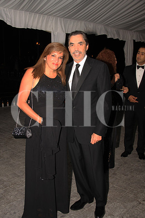 Rebeca Lobeira de González y Javier González Parás