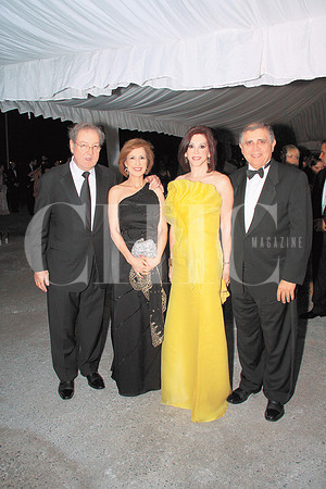 Gerardo Ruiz, Tilela Rocha de Ruiz, Sylvia Muguerza de Elizondo y Jesús Elizondo