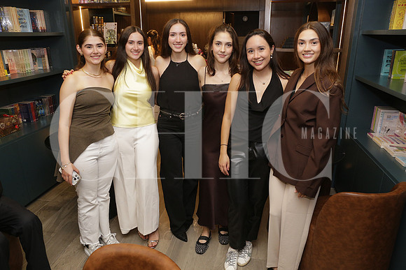 Valentina de la Garza, Fernanda de la Garza, Maria Montserrat de la Garza, Anabella Amaya, Ana Villarreal y Emilia de la Garza 2