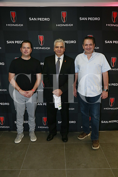 Alejandro Treviño, Román Elizalde y Jorge Garza (3)