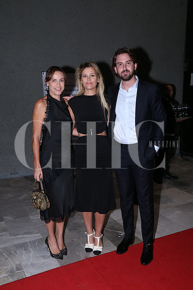 Bertha Zambrano, Marcela Zambrano y Diego Treviño 0