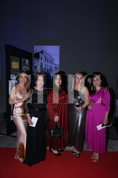 Alejandra Fernández, Blanca de Ferández, Blanca Fernández, Gabriela Valdéz y Lupita Campos