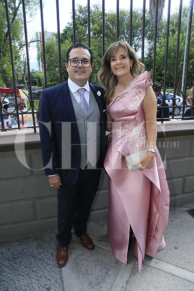 (papás del novio) Sergio Villarreal y María de Lourdes Martínez de Villarrreal (4)