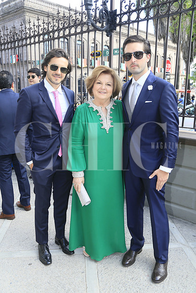 José Sassón, Tere Zorrilla de Garza y Juan Garza de León