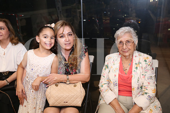 Rebeca Campuzano, Ileana Garza y Laura Hinojosa 1