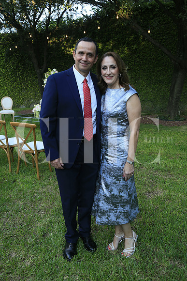 (papás de la novia) Adrián Estrella y Myriam Blanco de Estrella (2)