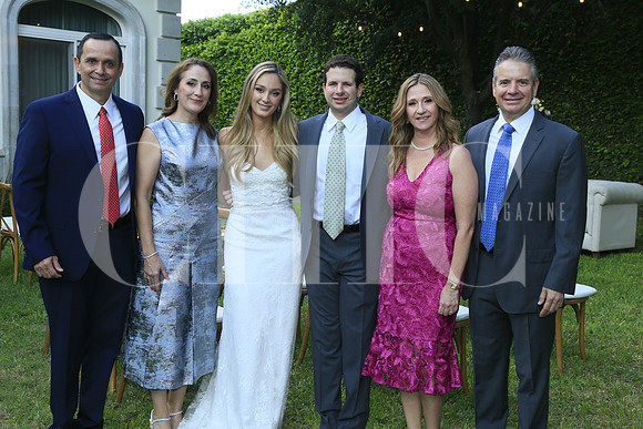 Adrián Estrella, Myriam Blanco de Estrella, Mimi Estrella, Oscar Escalante, Carmén Siller de Escalante y Óscar Escalante
