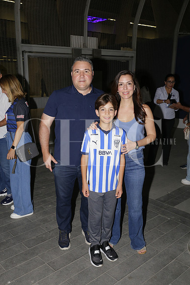 Rogelio Gonzalez, Eugenio Gonzalez y Cecilia Dounce 2