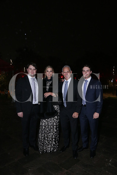 Federico Pier, Patricia Pier, Federico Pier y Marcelo Pier 1