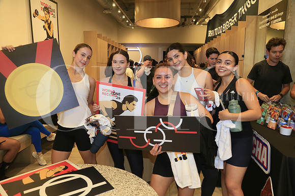Ale Assad, María José González, Daniela Diez, Roberta Martínez y Paloma Farias