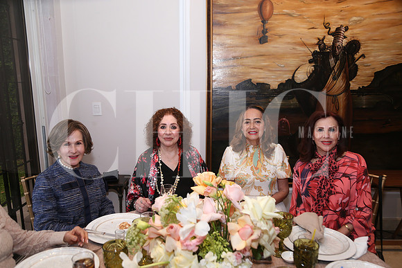 Adriana Tijerina, Irene Musquiz, Carmen Herrera y Martha Morales de García0