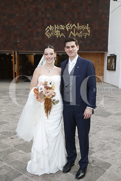 Genoveva Zubieta y Marcelo Gutierez0007
