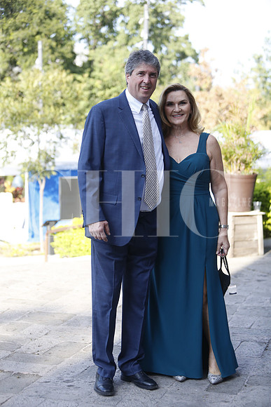 Antonio Perez y Elisa Martinez