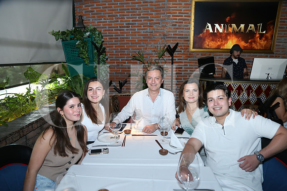 Dana Suárez, Daniela Lobo, Rene Lóbo, Pili de Lobo y Diego Lobo 1