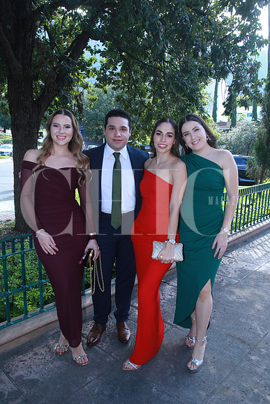 Jimena García, Jorge González, Valeria De la Garza y Regina García (3)
