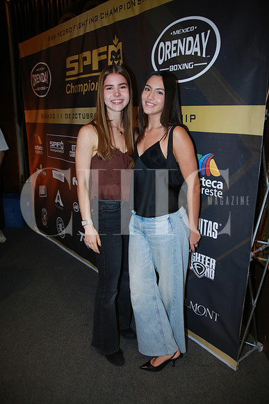 Marcela Galindo y Lesly Félix (2)