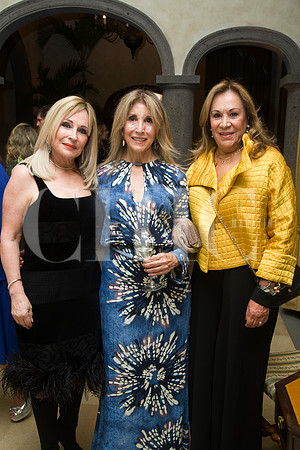 Cordelia Cortés, Gabriela Mims y Catalina Farías