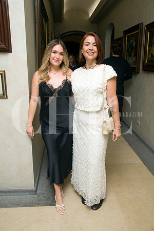 Valentina Bremer y Mónica Junco