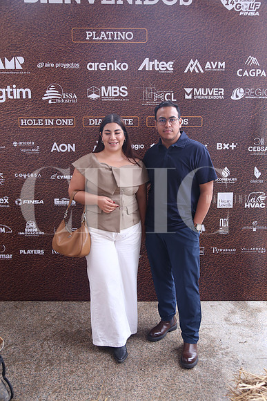 Lizeth Menchaca y Rogelio Vidales 0