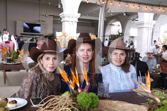 Liliana González, Ariadne Arreola y Laura Moreno 0