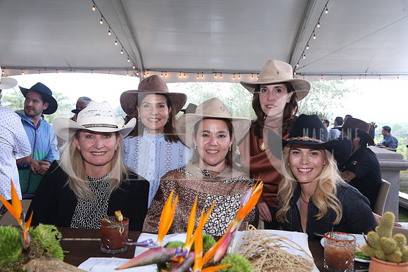 Lorena Elizondo, Laura Moreno, Cony Casillas, Rocio Paladox y Albertina Leal 1
