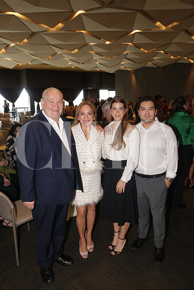 Fernando Noyola, Cristy Perez, Diana Coindreau y Fernando Noyola