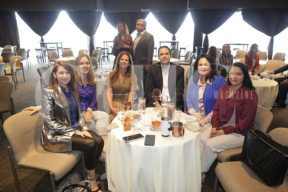 Mely Palacios, Roberta Martinez, Marisa Valdés, Alejandro Villarreal, Eva Trujillo y Guillermina Perales 2