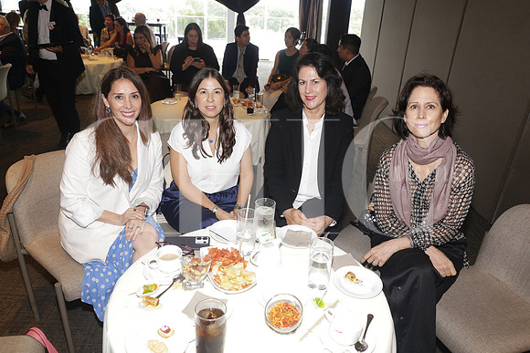 Melissa Espronceda, Anne Gutierrez, Beatriz Gonzalez y Maria Gonzalez 1