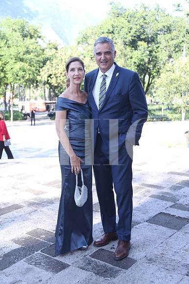 Blanca Livas de Canales y Adrián Canales 1