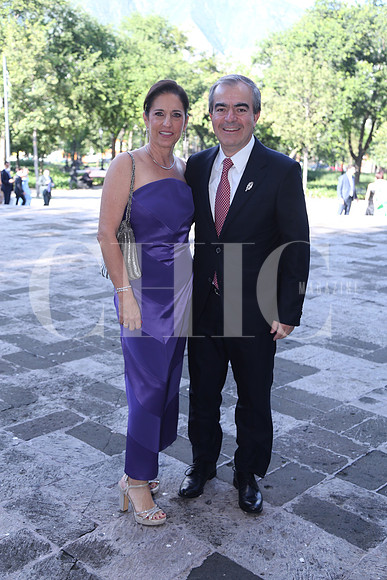 Alejandro González y Lucia González1