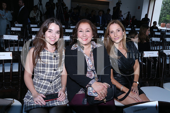 Ana Sofia Serna, Lucia Taha de Fernandez y Paulina Escamilla 0