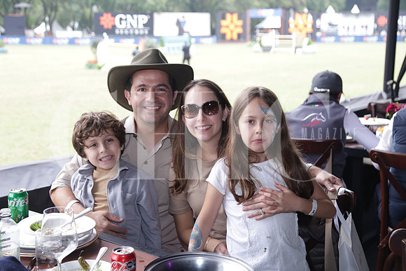 Sergio Farias, Gabriela Rivero, Sergio farias y Lorena Farias
