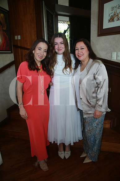 (mamá del novio) Verónica Lozano de Elizondo, Crista Fernández y Lucy Taha de Fernández (3)