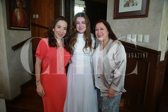 (mamá del novio) Verónica Lozano de Elizondo, Crista Fernández y Lucy Taha de Fernández (2)