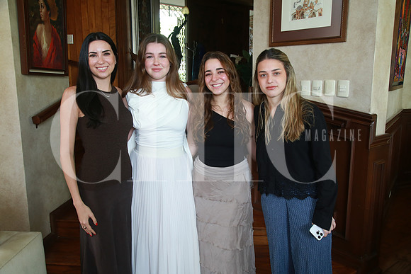 María Vela, Crista Fernández, Paloma Llaguno y Belem Sada (2)