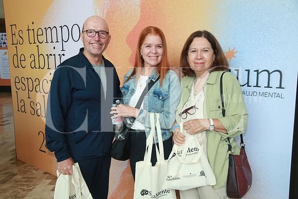 Javier De la Garza, Lucia Villarrreal y Tere Arrellano