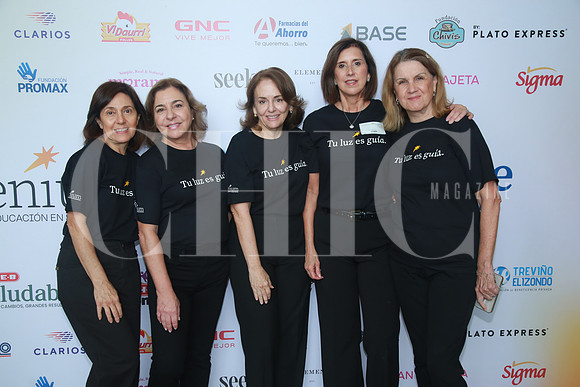 Thelma Canavati, Cristina Canavati, Tutuy Escamez, Gaby Jaime y Lucia Rivero