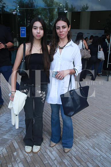 Valentina Bendimez y Liz Rodríguez (3)