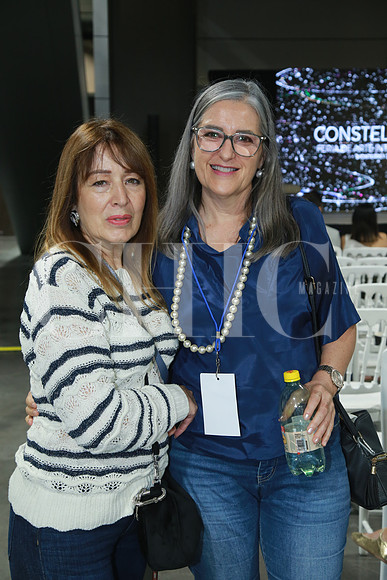 Elizabeth Romero y Yolanda Romero