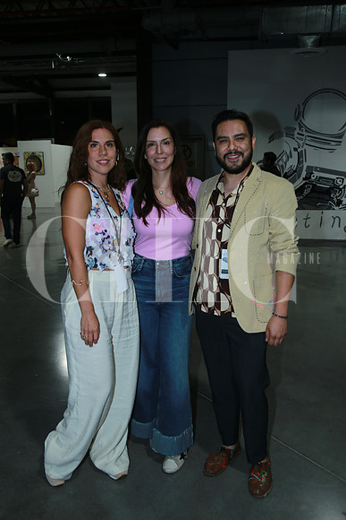 Erika Dounse, Cecilia Dounse y Wayo Torres (2)