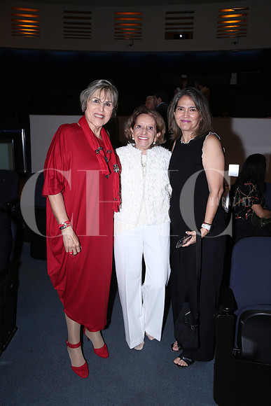 Myrna Elia García, Malena Marrufo y María Gabriela Lozano 0