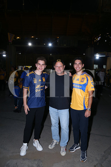 Gabriel Zivec, Valerio Zivec y Yeyo Zivec 1