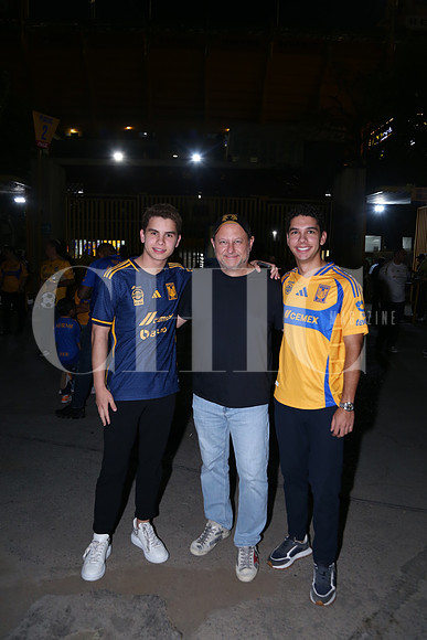 Gabriel Zivec, Valerio Zivec y Yeyo Zivec 0