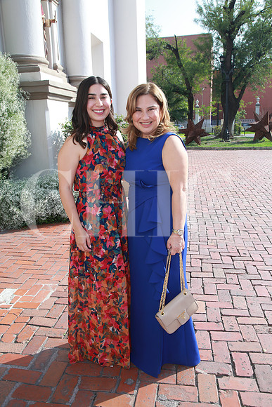 Mariana Treviño y Rosario Montemayor (2)