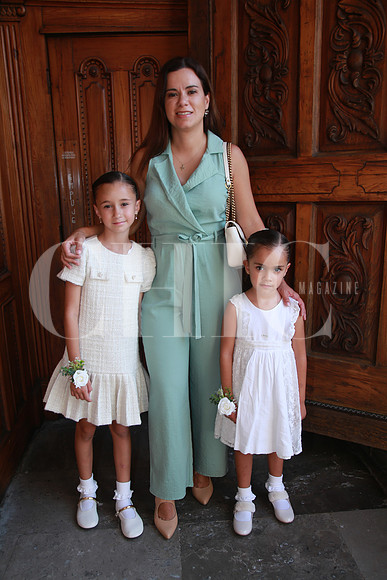 Mireya Lozano de Garza, Vanessa Garza y Sofia Garza