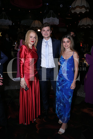 Alana Fernández de Sada, David Garza y Belen Sada 0