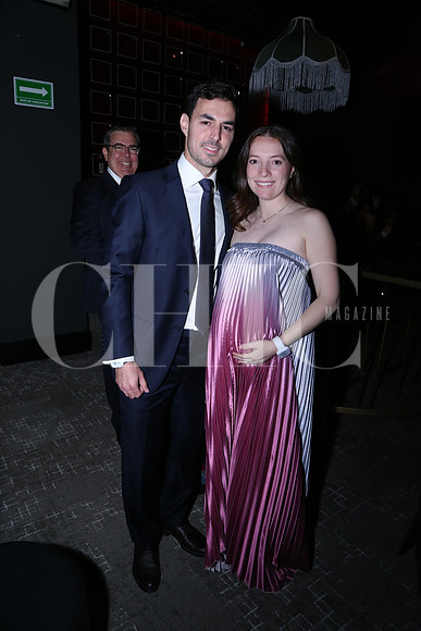 Alejandro Cueva y Mariana González 1