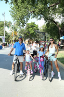 Héctor Flores, Elisa Flores, Emilia Flores y Gabriela Iglesias 0