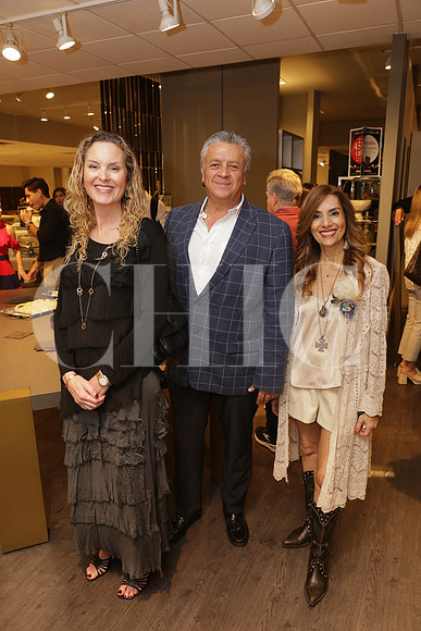 Cristy Barker, Agustín Suarez y Olga Mejia 1