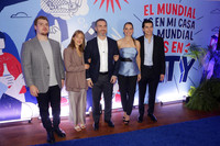 Emilio de la Garza, Alexandra de la Garza, Adrián de la Garza, Gaby Oyervides,5